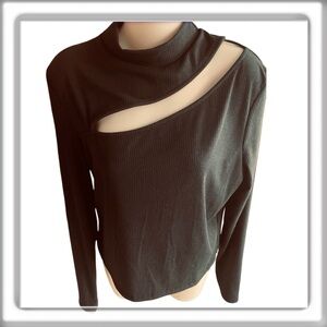 AQUA Black Cut Out Long Sleeves Mock Neck Ribbed Top Size XL